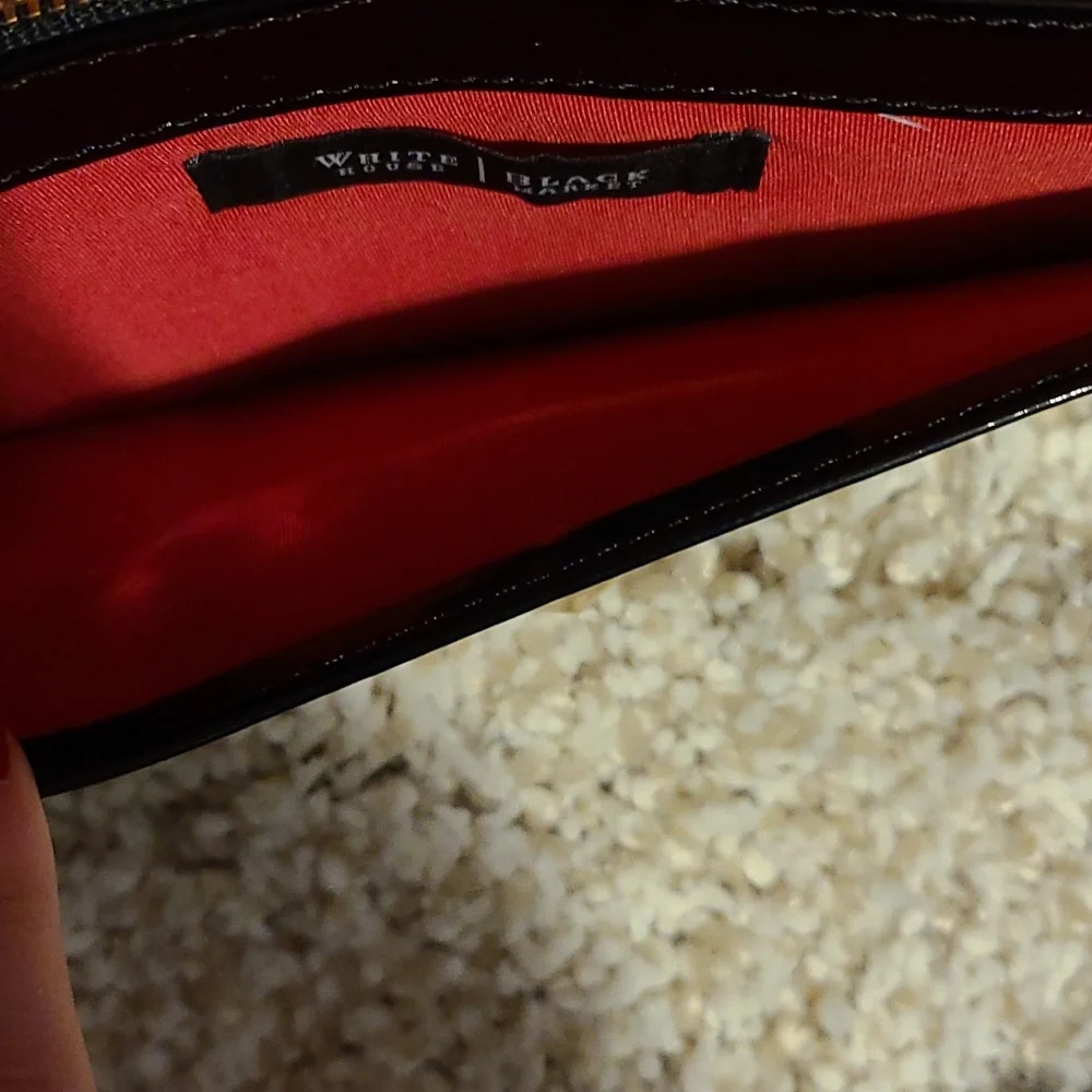 NWOT Tiger Print White House Black Market Crossbody Clutch - Picture 7 of 12